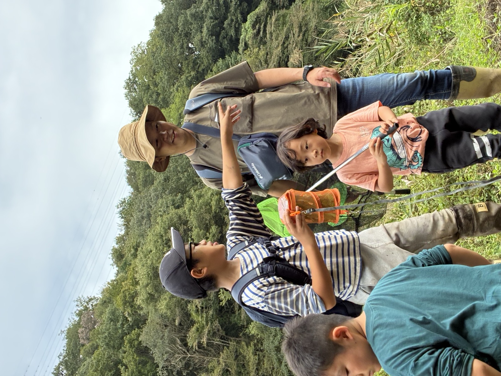 いきもの探検隊の様子